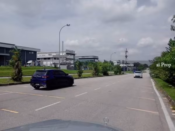 Desa Cemerlang Converted Industrial Land – 2.5 Acres site view