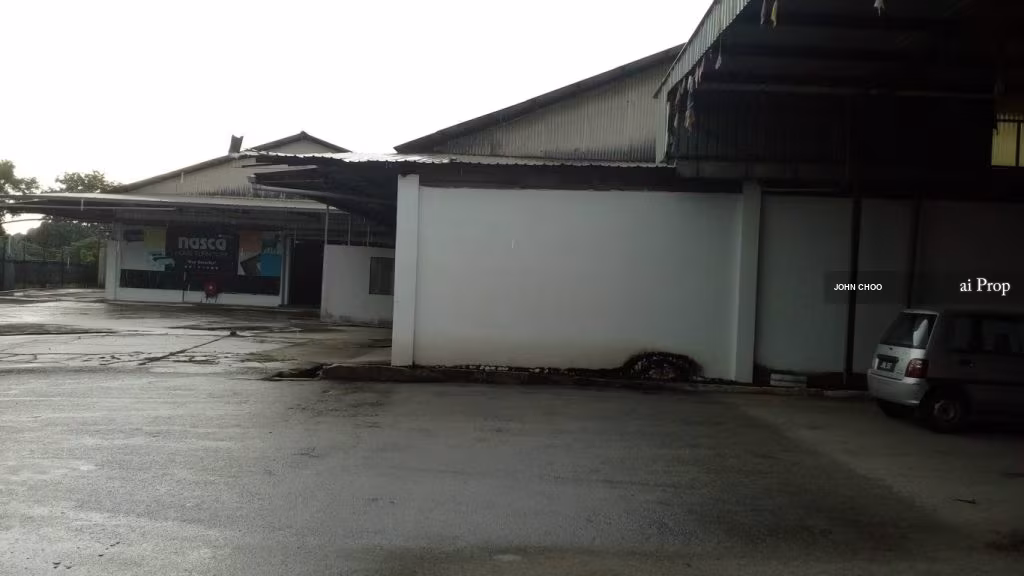 Tampoi Detached Factory For Sale In Jb City - 40000 Sqft #1213 - Slide Photo 2