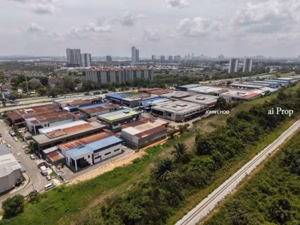 Seri Alam Semi-detached Factory – 13500 Sqft site view