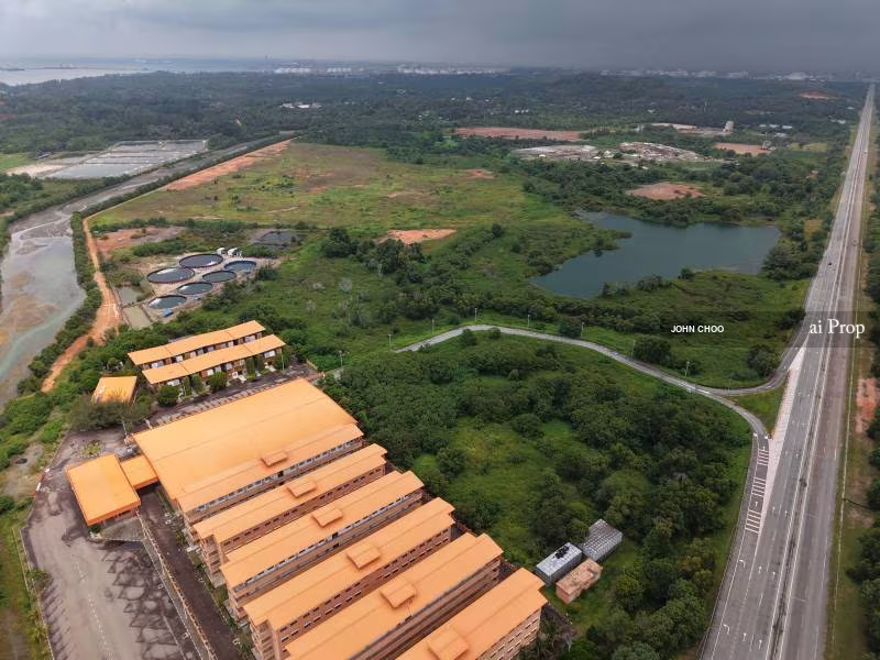 Pengerang Industrial Land For Sale In Kota Tinggi - 44 Acres #2154 - Slide Photo 1