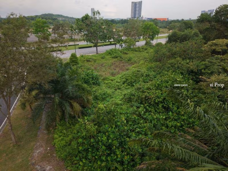 Medini Commercial Land For Sale In Iskandar Puteri - 2.25 Acres #2247 - Slide Photo 3